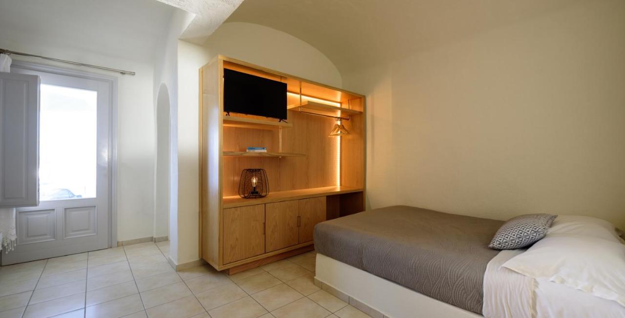 Strogili Appart hôtel Oia (Santorini)